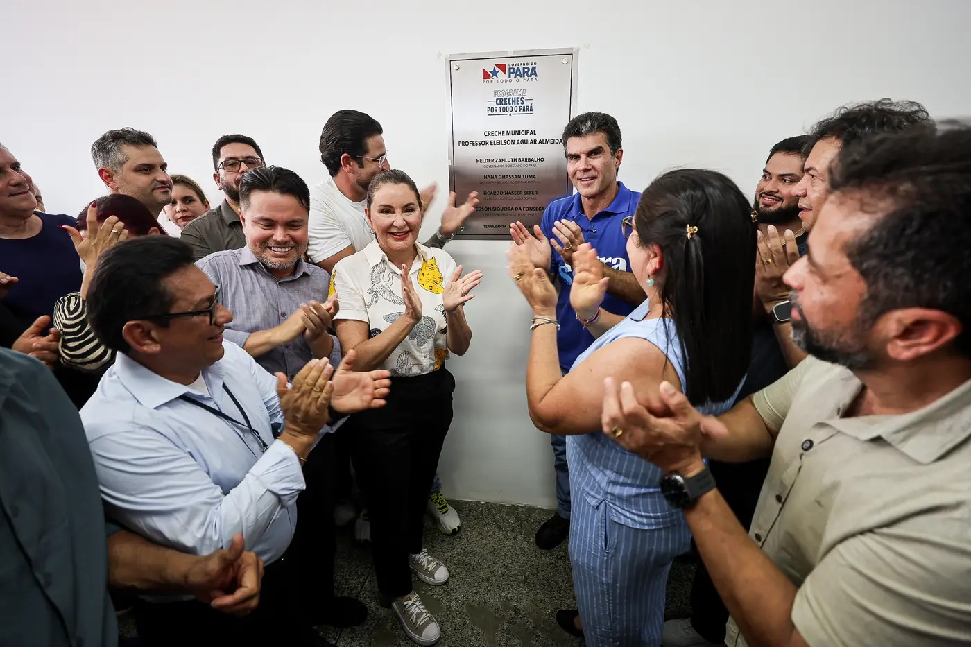 Helder entrega nova creche com estrutura moderna para atender 200 crianças
