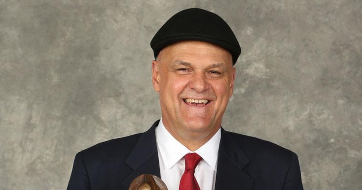 Lenda do basquete brasileiro, Oscar Schmidt morre aos 67 anos