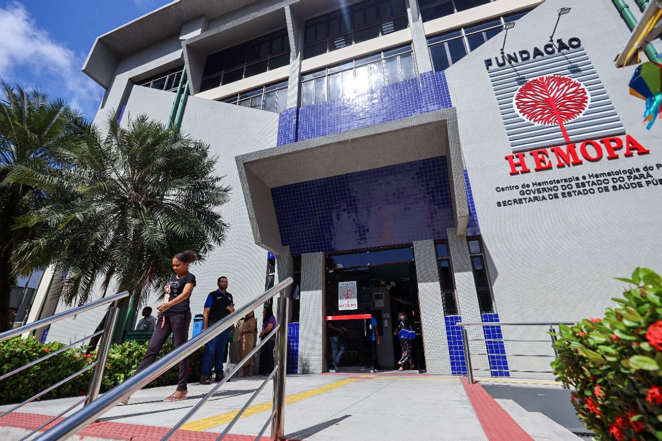 Casal armado invade Hemopa, rende vigilantes e rouba armas no Pará
