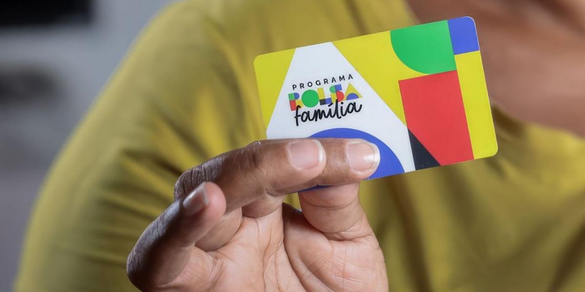 Programas sociais alcançam quase 40% das famílias do Norte em 2025, diz IBGE