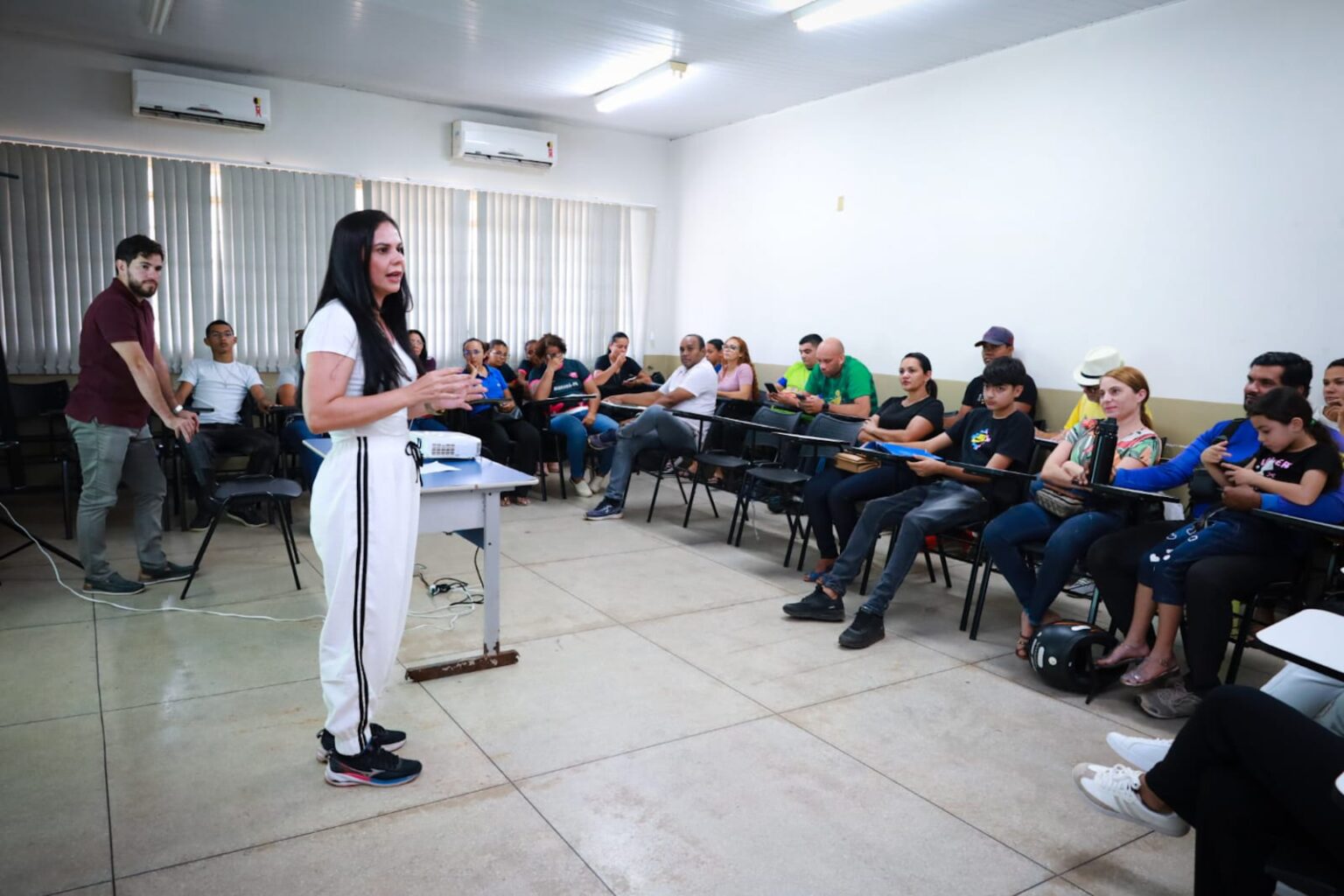 Prefeitura realiza reunião com atletas que representarão Marabá no Super Jeps