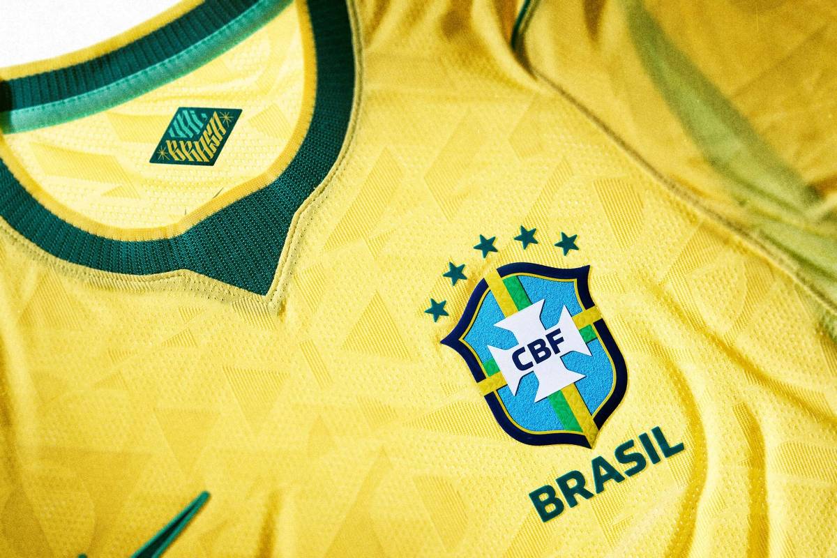Camisa da Seleção Brasileira vira a mais cara entre países campeões da Copa