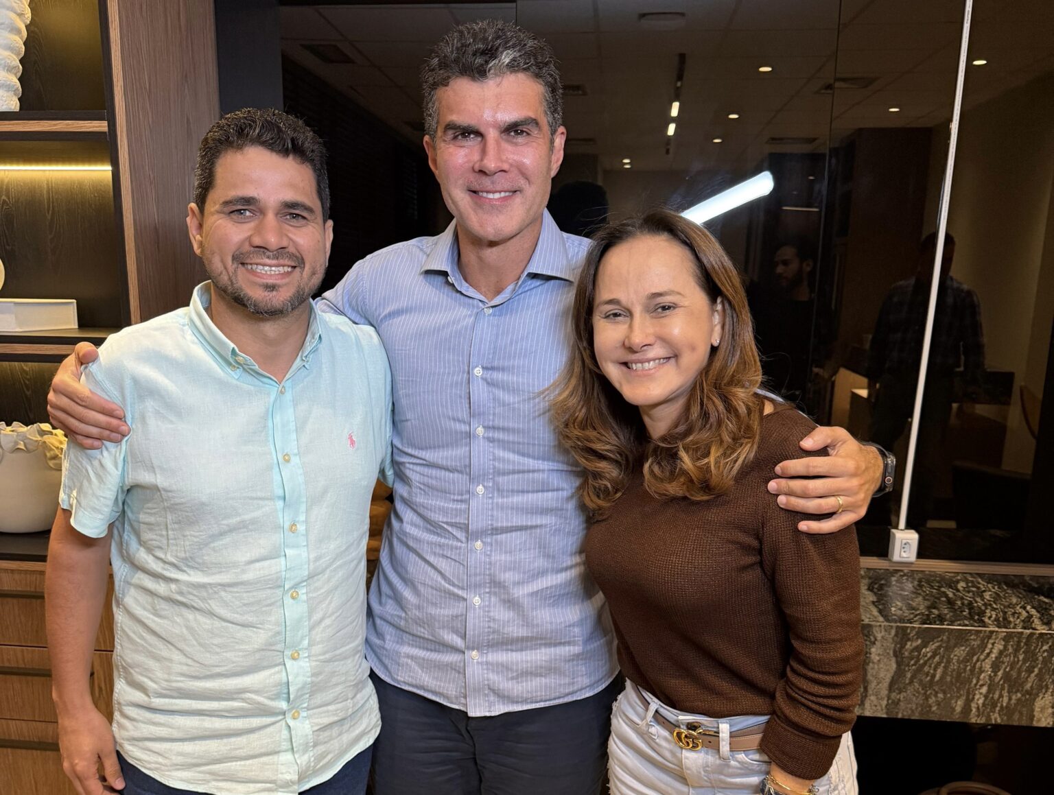 Hana Ghassan e Wagno Godoy mantêm compromisso firmado por Helder para pavimentação em Itupiranga