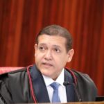 Nunes Marques suspende pesquisa da AtlasIntel que aponta queda de Flávio Bolsonaro