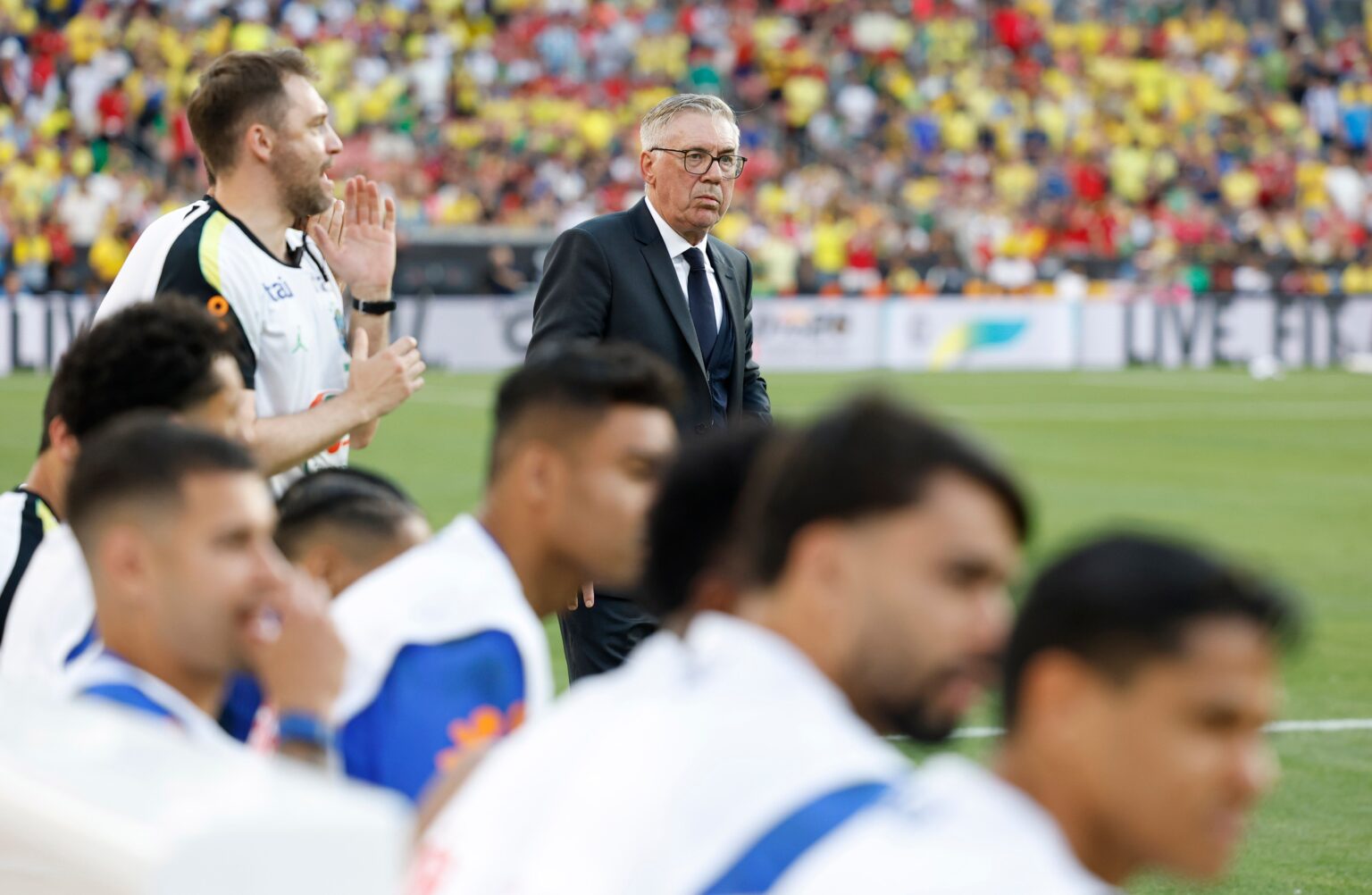 Ancelotti mantém indefinição e faz mistério sobre time do Brasil para estreia
