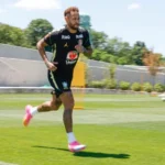 Neymar acelera recuperação e pode reforçar o Brasil ainda no mata-mata da Copa do Mundo