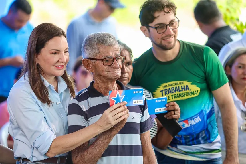 Hana Ghassan entrega benefícios do “Sua Casa” a 146 famílias de São Domingos do Araguaia