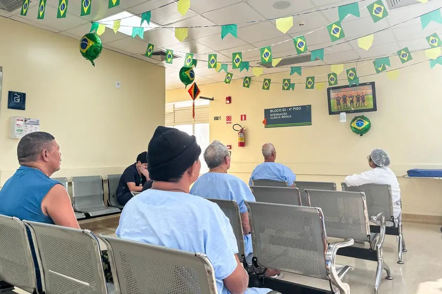Cardiologista alerta para riscos do estresse cardíaco nos jogos da Copa