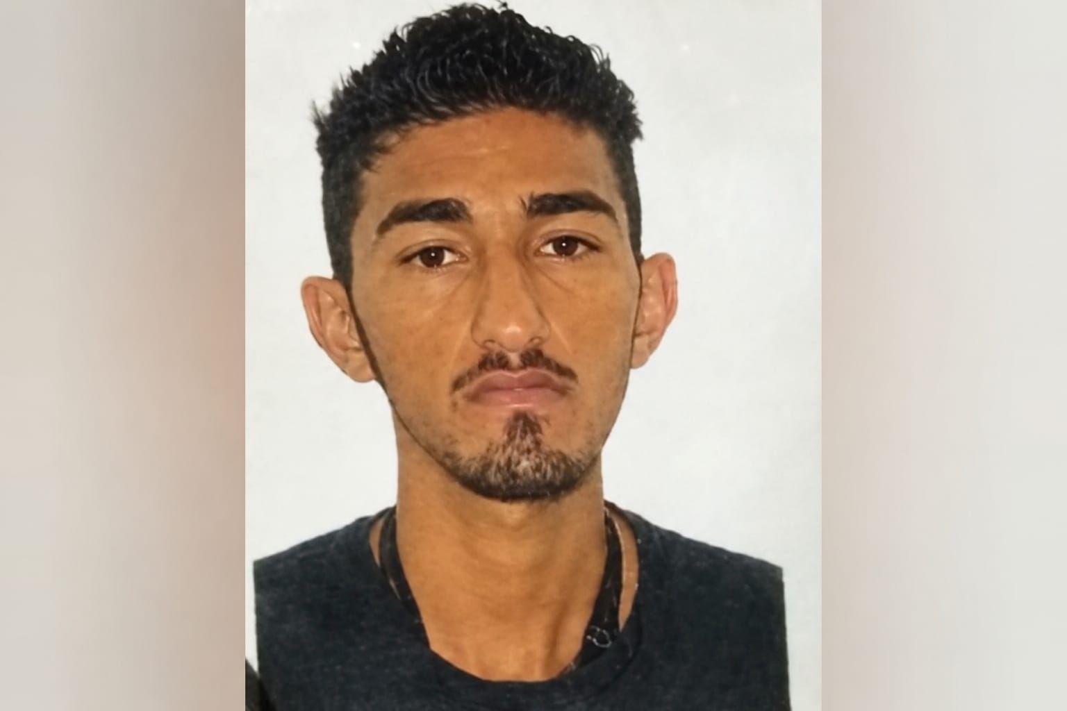 Motociclista morre após colidir contra mureta na BR-230, em Marabá