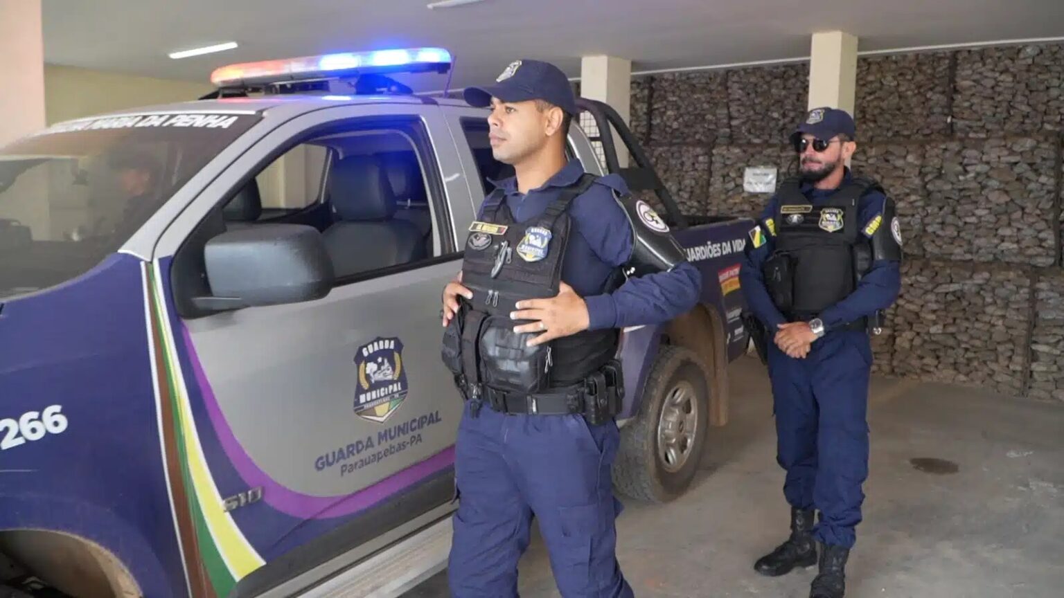 Guarda Municipal evita possível agressão e prende homem armado com faca em Parauapebas