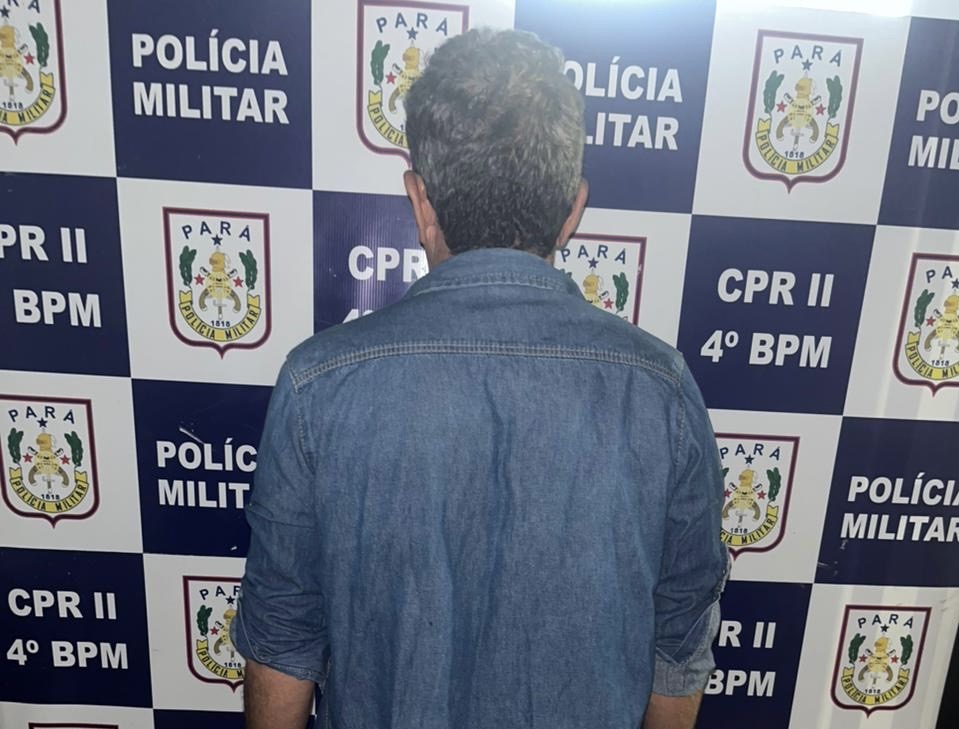 Homem com mandado de prisão por extorsão é preso em ônibus na BR-222, em Marabá