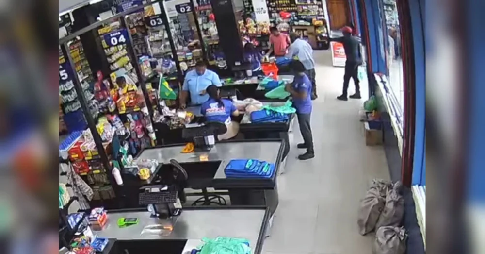 Homem é executado dentro de supermercado em Anapu