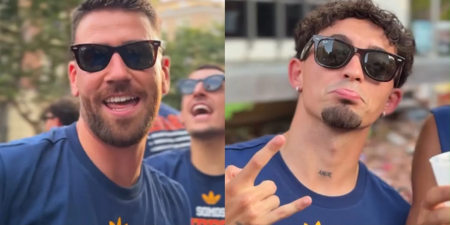 Espanha bi: atacante pede beijo a goleiro durante festa do título mundial e vídeo viraliza
