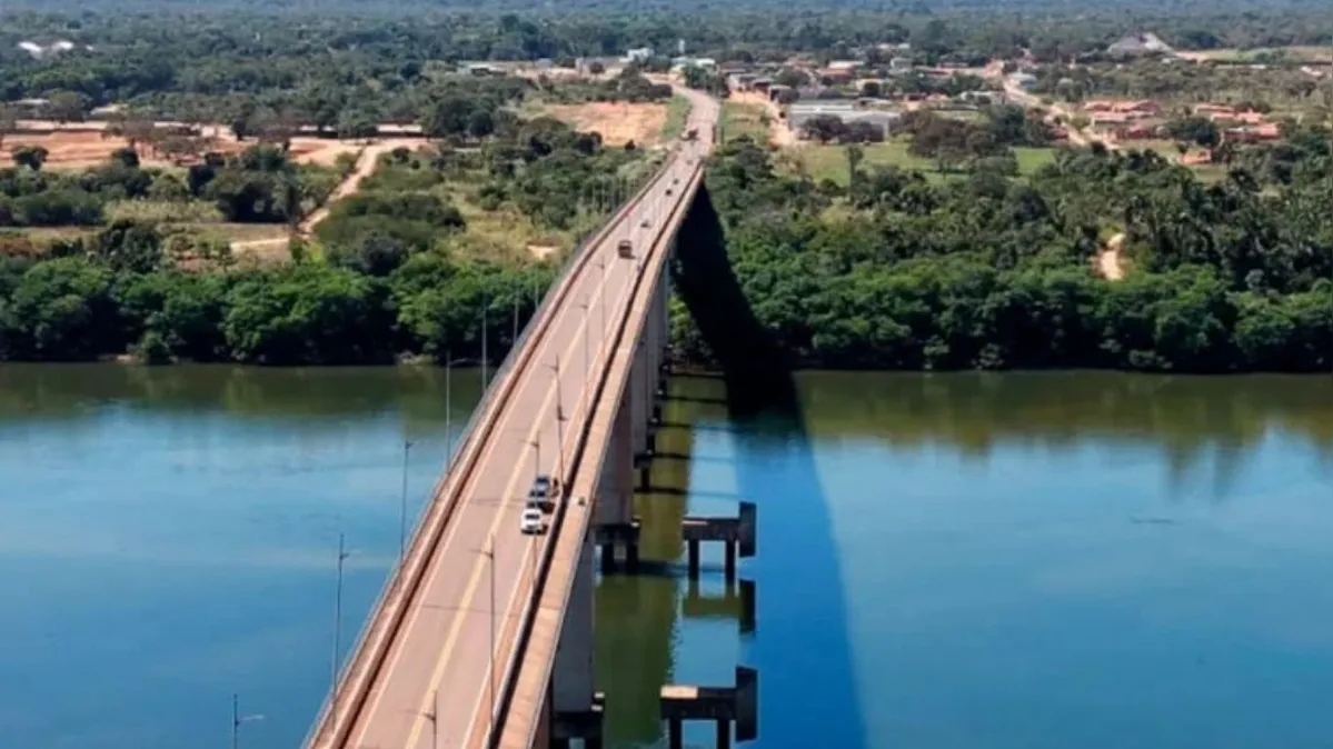Ponte sobre o Rio Tocantins é interditada com dano irreversível