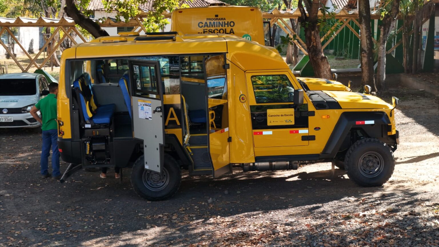 Prefeitura de Marabá investe em novos ônibus para fortalecer transporte escolar rural
