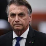 Bolsonaro recorre ao STF e pede para receber visitas de Flávio