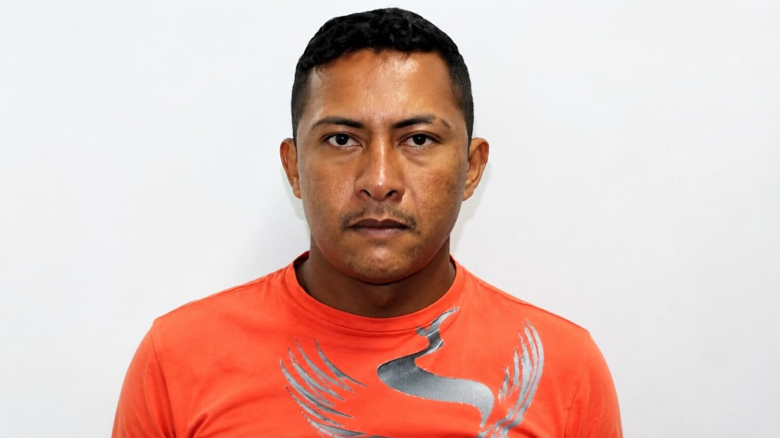Suspeito é preso com crack, arma artesanal e pé de maconha durante operação da PM em Marabá