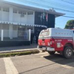 Homem é atingido na cabeça com tábua de carne após quebrar TV durante briga com a esposa no Pará