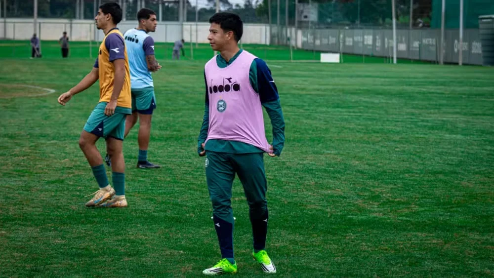 Paysandu pode contratar meia Kukri, destaque do Águia de Marabá