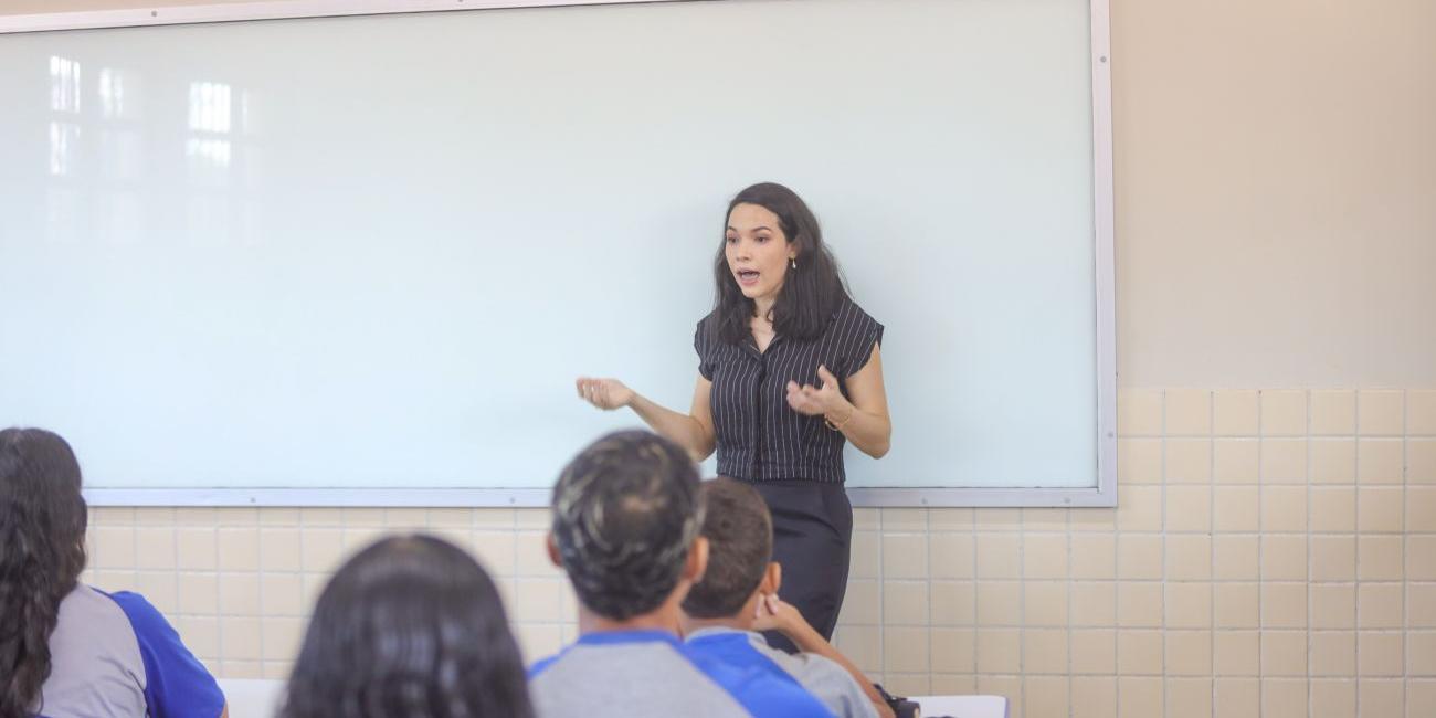 Região Norte tem concursos na área de educação com salários de até R$ 13,2 mil