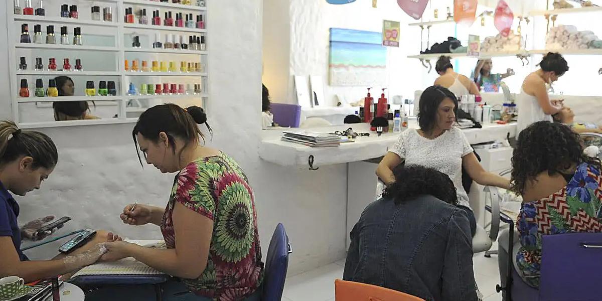 Pará reúne 18,4 mil empresas de serviços e emprega 237,3 mil pessoas, aponta IBGE