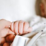 Pai suspeito de tentar asfixiar a filha de 8 meses é preso no Pará