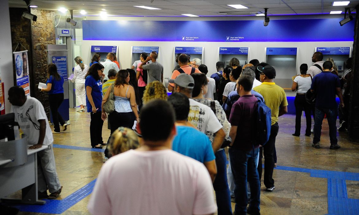 Bancários farão paralisação de 24 horas nesta quinta-feira (20)
