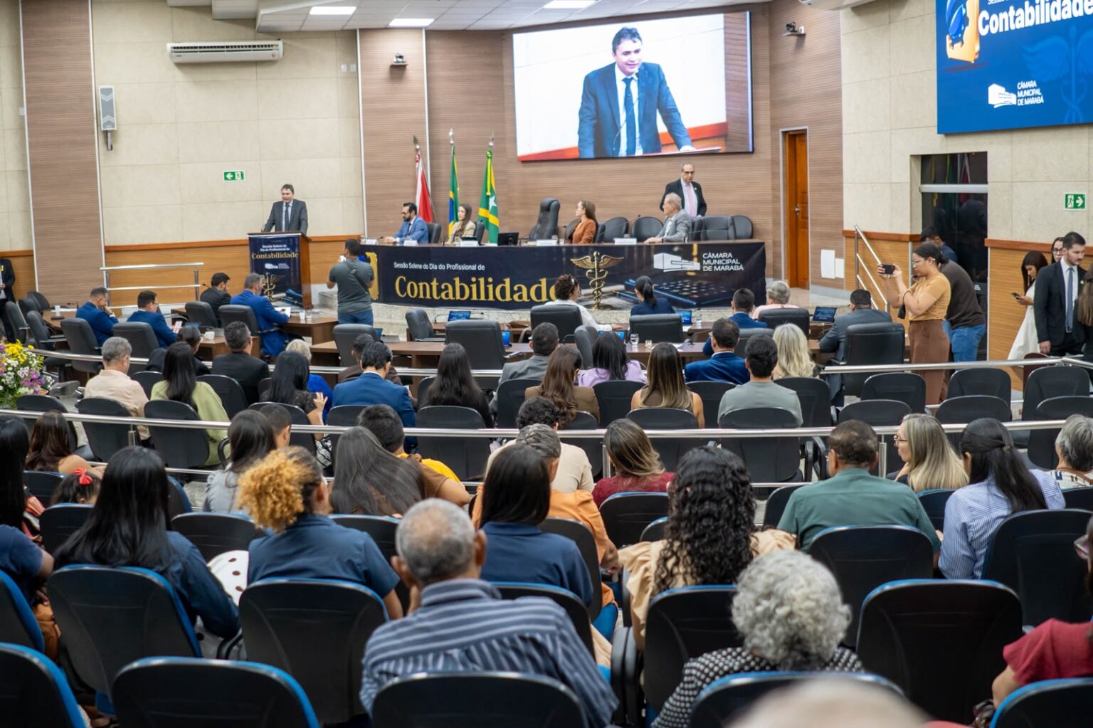 Câmara de Marabá homenageia 15 profissionais da contabilidade
