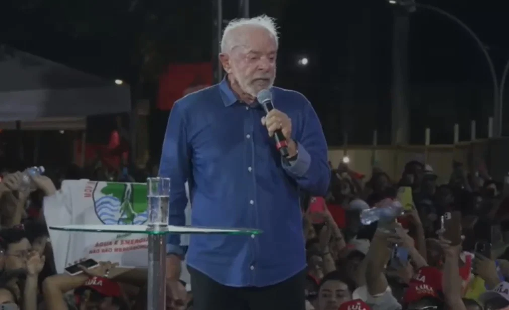 Lula promete conclusão da BR-163 e reforça recuo sobre dragagem no Tapajós