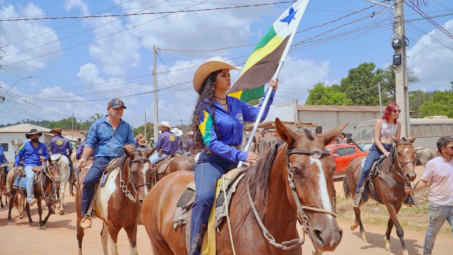 Cavalgada da Vila Carimã reúne tradição, alegria e valorização da cultura rural