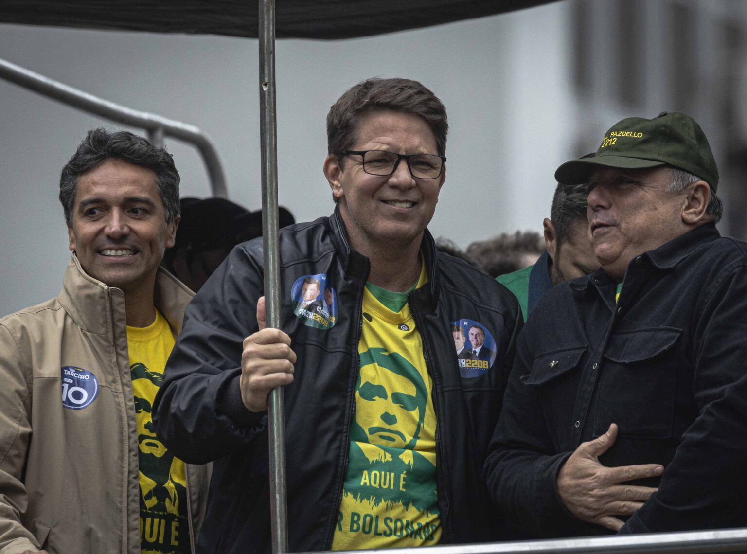 Mario Frias e produtora de Dark Horse são alvos de operação da PF