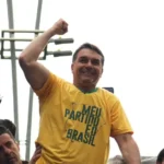 Flávio Bolsonaro participa de moto-carreata e comício em Belém nesta segunda-feira (14)