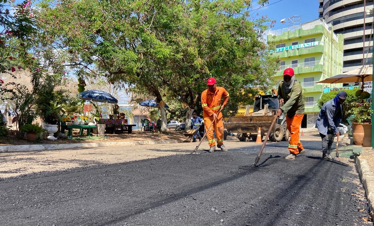 Prefeitura de Marabá mantém operação tapa-buraco com cinco frentes de serviço na cidade