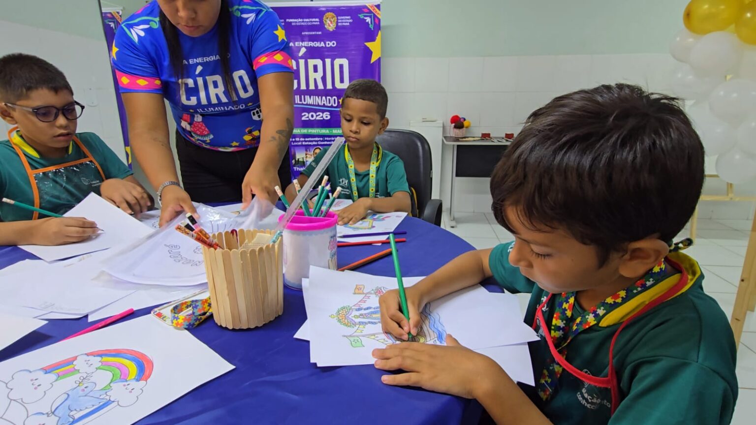 Marabá recebe oficinas inclusivas gratuitas de pintura infantil para o Círio