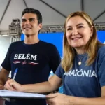 Hana acompanha desfile de 7 de Setembro e participa de ato com Helder em Belém