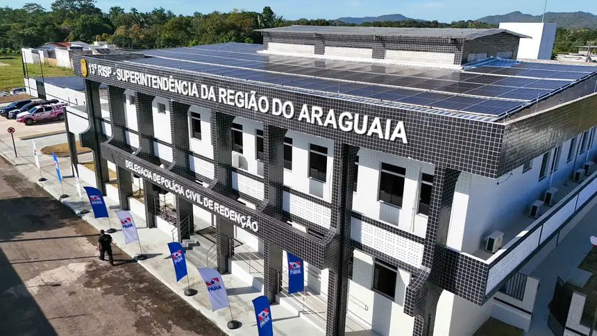 PM apreende 249 quilos de crack e recupera veículo em Redenção