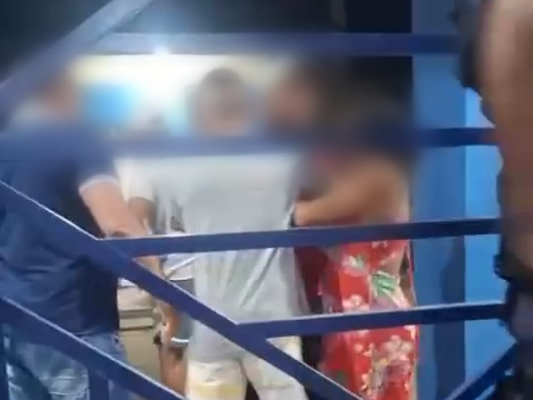 Homem monitorado por tornozeleira eletrônica é preso após ameaçar vigilante com terçado em hospital no Pará