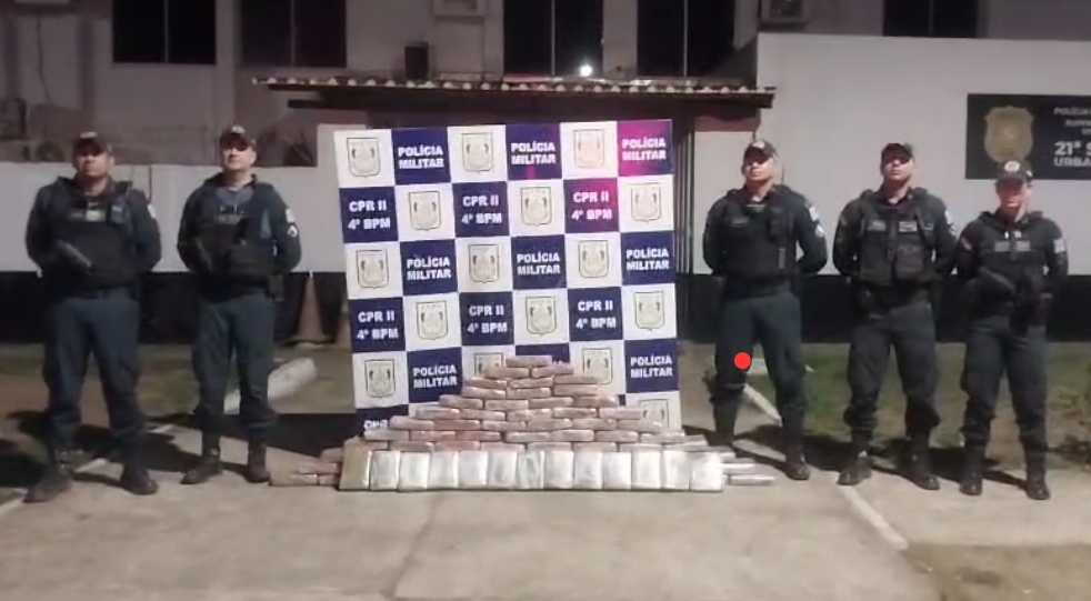 Motorista desconfia da carga e chama a PM que apreende 82 tabletes de maconha em Marabá