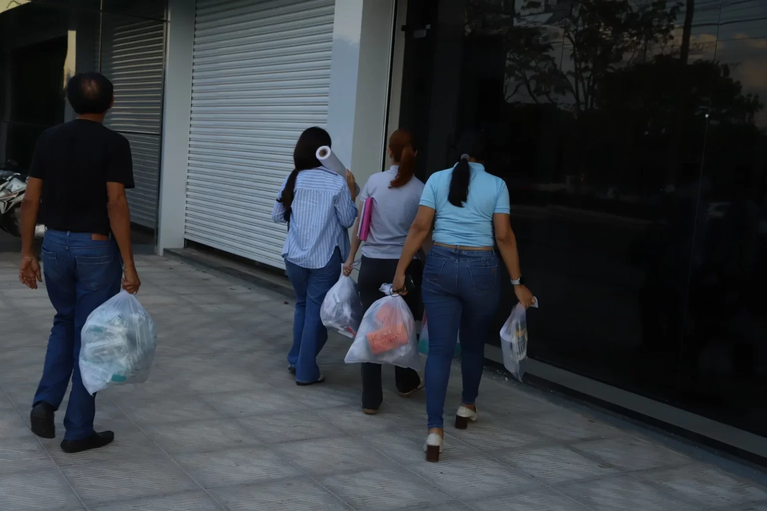 Clínica é interditada e 368 frascos de medicamentos são apreendidos em Marabá