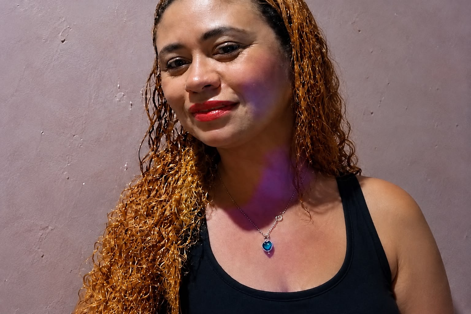 Mulher morre após ser brutalmente espancada dentro de casa em Marabá; suspeito está foragido