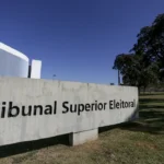 TSE manda suspender site que oferece criptomoedas por apoio a Flávio